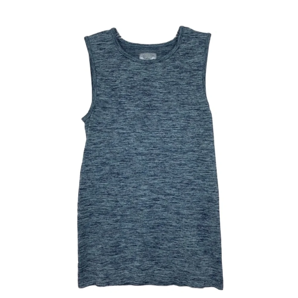 ATHLETA Renew Space Dye Sleeveless Tank
Seamless Fitted UPF - Picture 2 of 4